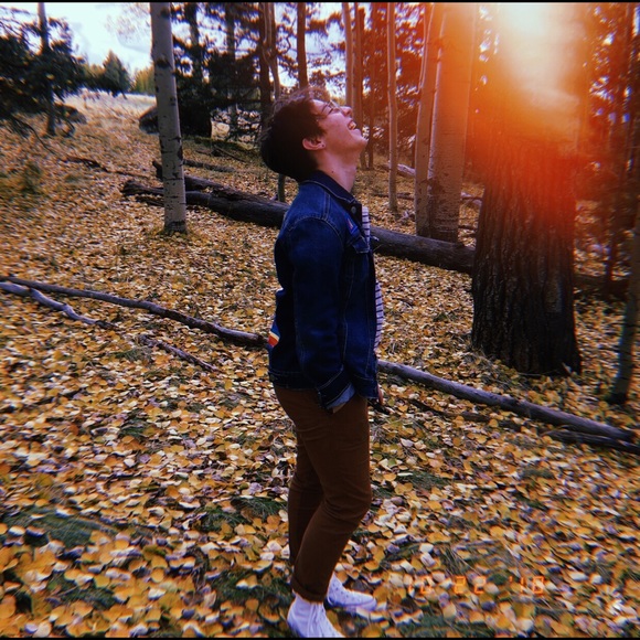 Meet your Posher, Zane - Picture 1 of 5